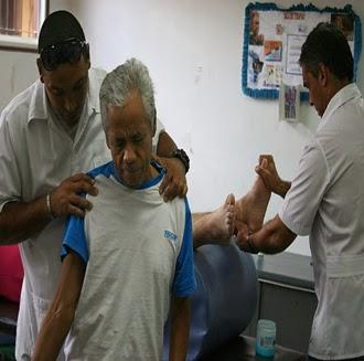 PACIENTES DE ESSALUD A FAVOR DEL INGRESO DE MÉDICOS CUBANOS…