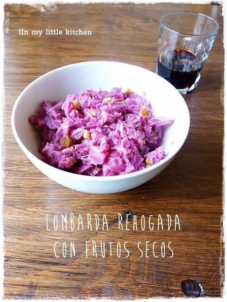 Lombarda rehogada con frutos secos