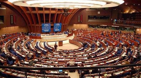 AEE pide emails a parlamentarios ante votación de leyes clave en Europa