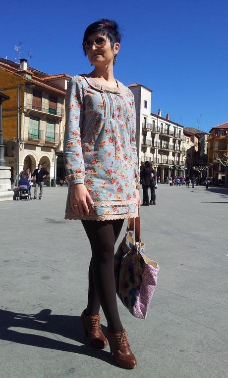 Vestido Diksi con nuevo corte de pelo