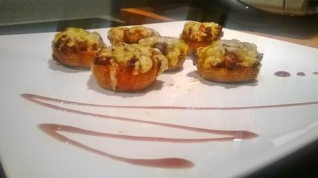 Champiñones al horno rellenos