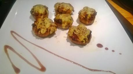 Champiñones al horno rellenos