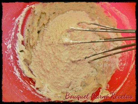 Pan rústico de aceitunas