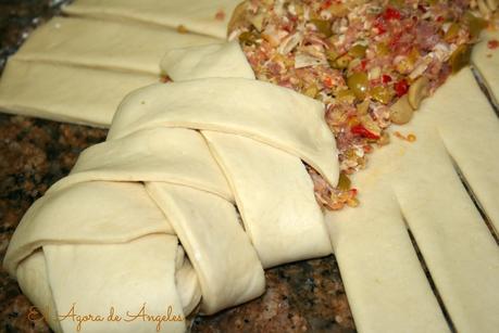 TRENZA RELLENA SALADA