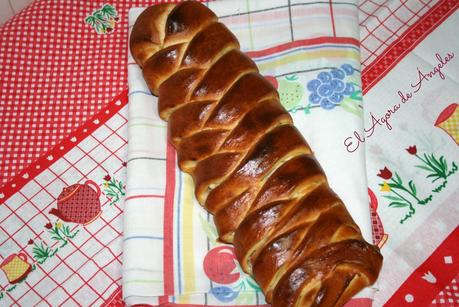 TRENZA RELLENA SALADA
