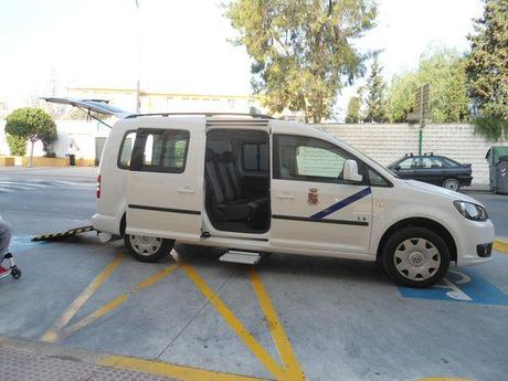 Puerto Real cuenta con un nuevo taxi adaptado