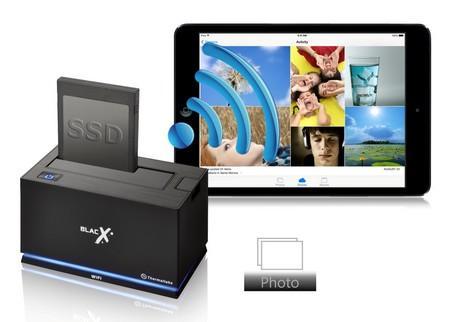 Thermaltake anuncia BlacX Urban Wi-Fi, Docking Station para HDD y SSD blacx-urban-wi-fi-docking-station-3-photo