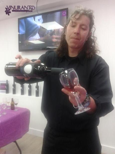 Sirviendo Luna de Mar (tinto).