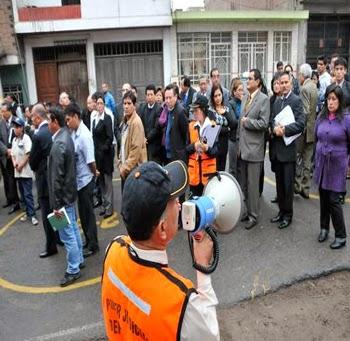 PERUANOS NECESITAN MAS EDUCACION PARA AFRONTAR LOS SISMOS... Expresa Jefe del IGP