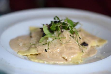 DEER SHAWL DEER SHAWL