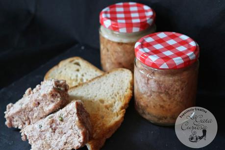 PATE DE CONEJO Y CERDO IBERICO A LA PIMIENTA VERDE