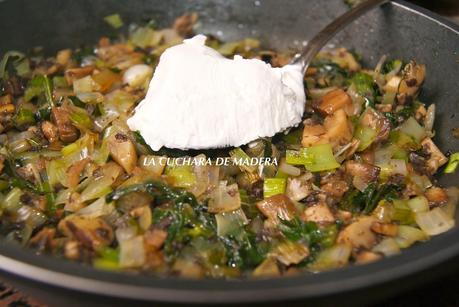 CHAMPIÑONES RELLENOS DE VERDURAS