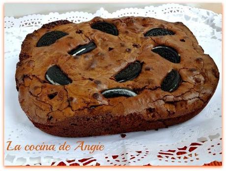 BROWNIE CON GALLETAS OREO