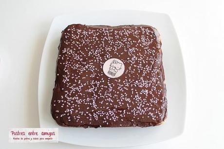 Bizcocho de chocolate y mazapán