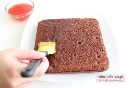 Bizcocho de chocolate y mazapán