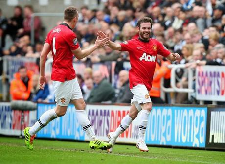 El United golea al Newcastle