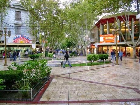 NUEVO HORARIO DE COMERCIO PARA LA TEMPORADA EN SAN JUAN