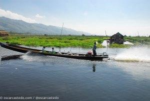 Barcos de transporte en Inle