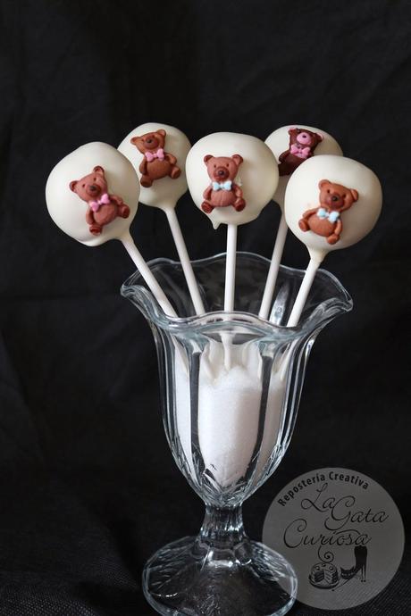 CAKE POPS DE DONUTS PARA BAUTIZOS