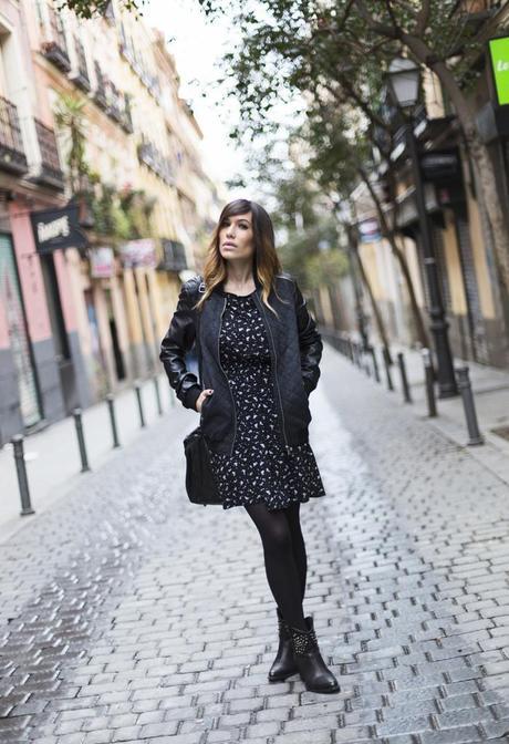 street style barbara crespo print dress C&A malasaña calle velarde fashion blogger outfit blog de moda