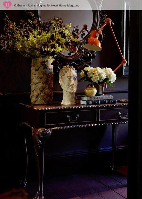 La casa de Abigail Ahern. ¿Quién dijo miedo al color negro?