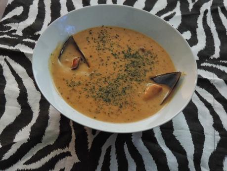 CREMA DE MEJILLONESINGREDIENTES (4 PERSONAS).1Kg. de meji...