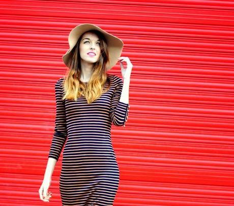 LOOK CON VESTIDO DE RAYAS, UN CLÁSICO INFALIBLE LOOK CON VESTIDO DE RAYAS, UN CLÁSICO INFALIBLE