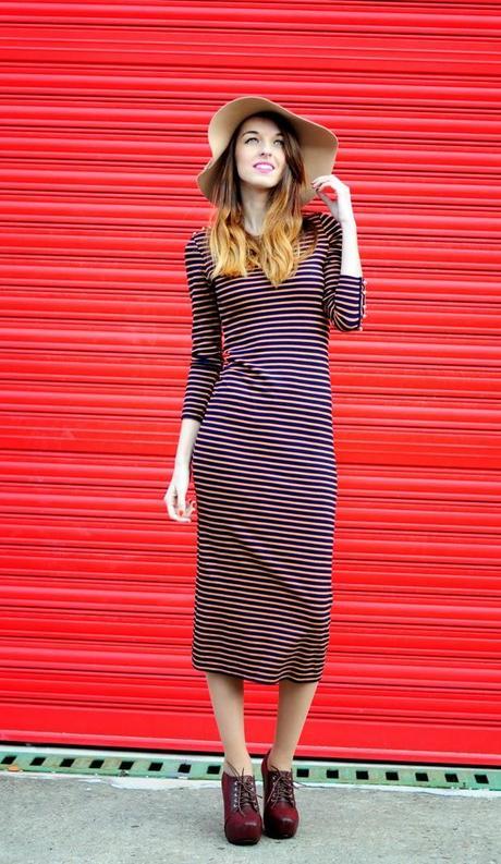 LOOK CON VESTIDO DE RAYAS, UN CLÁSICO INFALIBLE LOOK CON VESTIDO DE RAYAS, UN CLÁSICO INFALIBLE