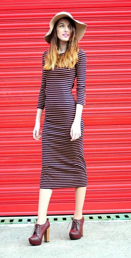 LOOK CON VESTIDO DE RAYAS, UN CLÁSICO INFALIBLE LOOK CON VESTIDO DE RAYAS, UN CLÁSICO INFALIBLE