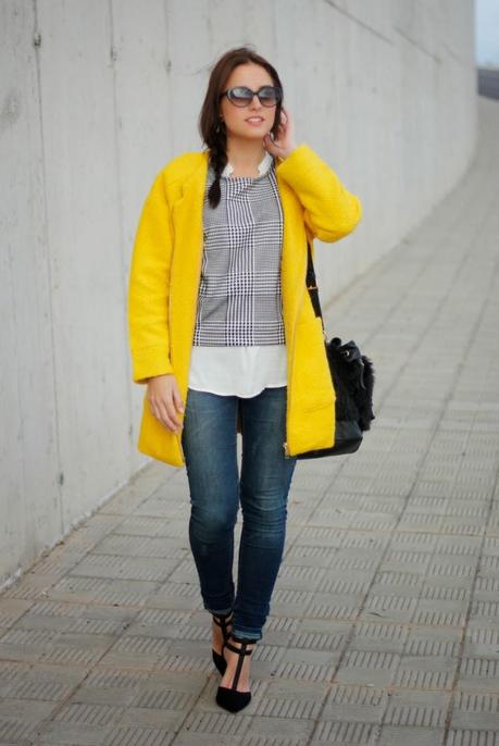 Yellow coat & houndstooth