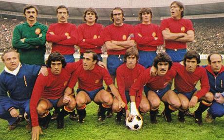 Alineación de España en el partido contra Yugoslavia el 30 de noviembre de 1977
