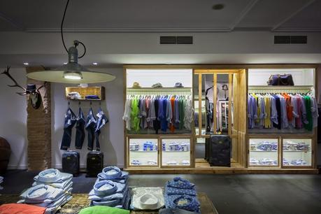 Lander Urquijo new concept store