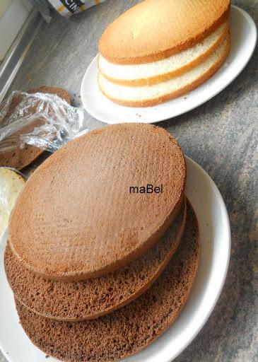 Cortar un bizcocho en capas