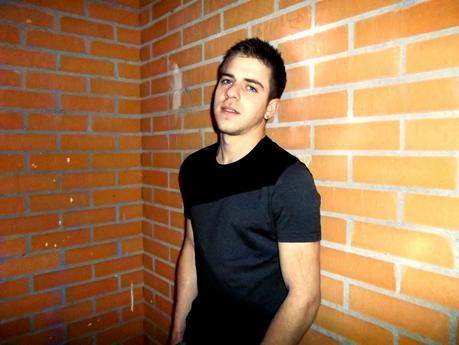 Moda para ellos: Outfit geométrico.