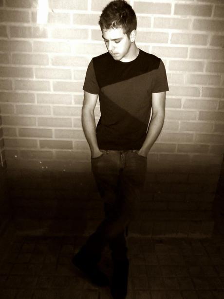 Moda para ellos: Outfit geométrico.