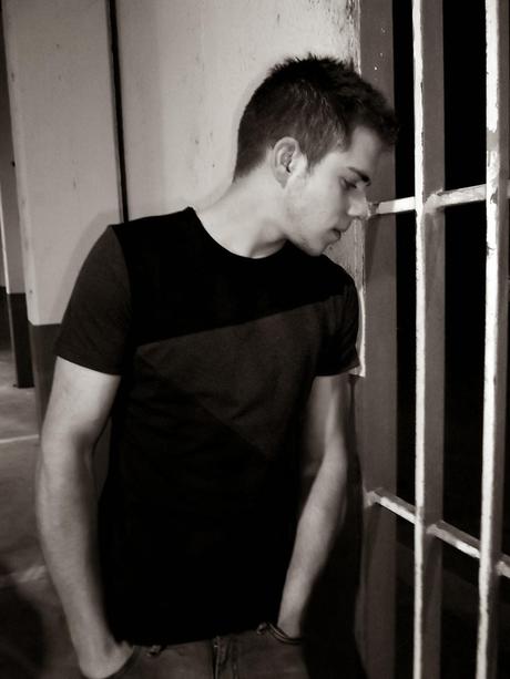 Moda para ellos: Outfit geométrico.