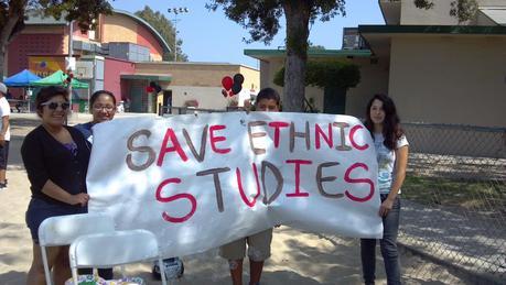 Sentirse de un sitio no significa nada Sentirse de un sitio no significa nada