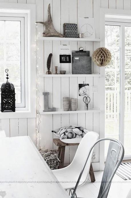 ideas-deco-comedores-con-un-toque-vintage-sillas-industriales-muunda