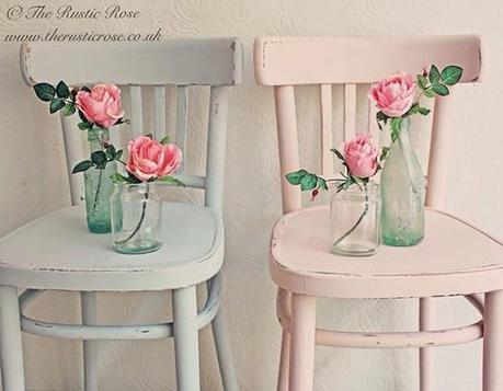 ideas-deco-comedores-con-un-toque-vintage-sillas-industriales-muunda