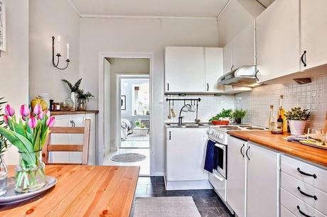 Sencillo, práctico y femenino Sencillo, práctico y femenino