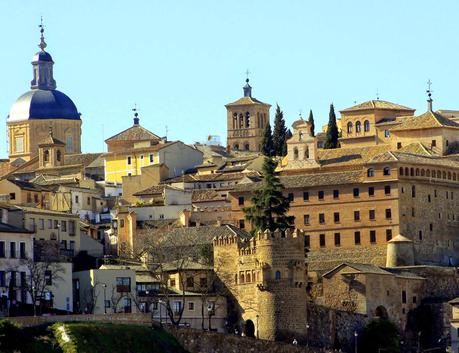 Poética y monumental fisonomía