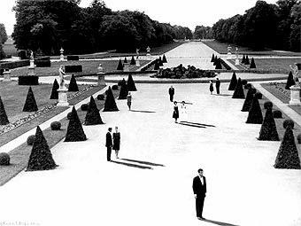 LA INVENCIÓN DE MOREL (1940), DE ADOLFO BIOY CASARES Y EL AÑO PASADO EN MARIENBAD (1961), DE ALAIN RESNAIS. BREVE HISTORIA DE UN AMOR ETERNO.