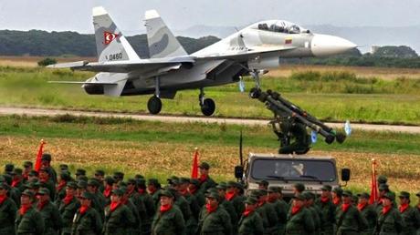 Venezuela estudia adquirir una nueva partida de cazabombarderos rusos Sukhoi