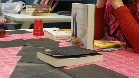 Crónica: diez blogueros y una novela. Diez, Gretchen McNeill