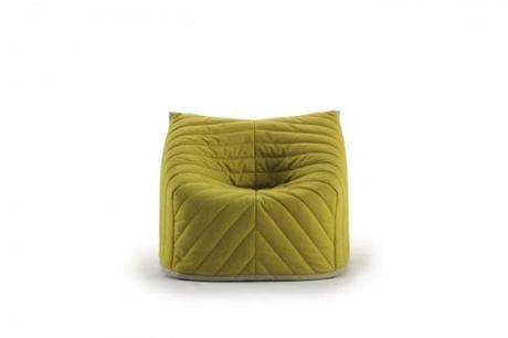 Llega nuestro segundo #iSaloni Top 5: sentarse sin norma. barnaby_04