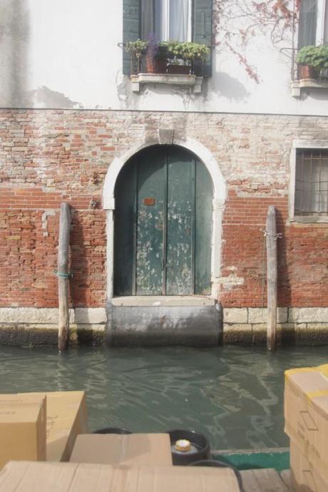 Llega nuestro segundo #iSaloni Top 5: sentarse sin norma. IMG_5353