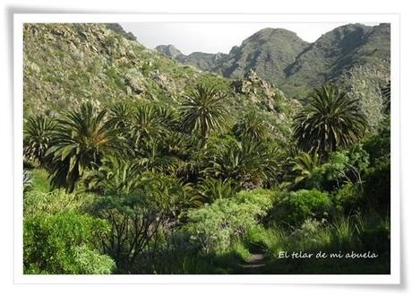 Hada del jardín de Francesca Ogliari, llavero y acerico para Marta.