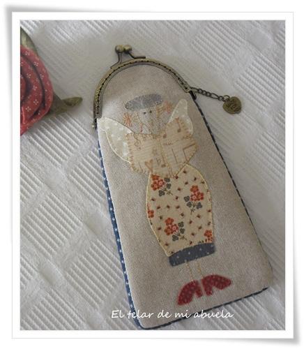 MONEDEROS CON DISEÑOS DE ANNI DOWNS segunda parte.