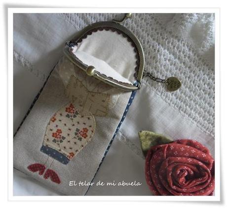 MONEDEROS CON DISEÑOS DE ANNI DOWNS segunda parte.