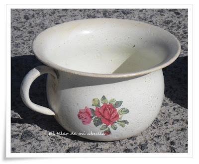 VIEJOS ORINALES RECICLADOS